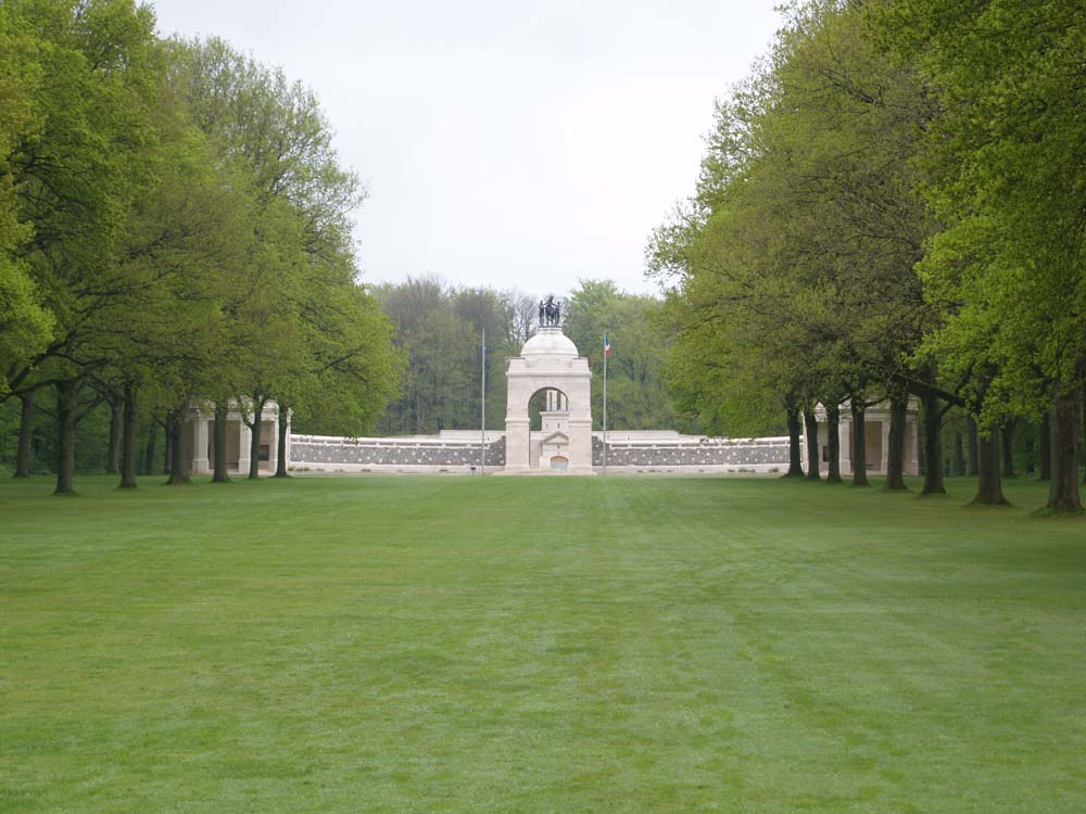 A Guide’s Guide to the Somme: Delville Wood Cemetery | CWGF